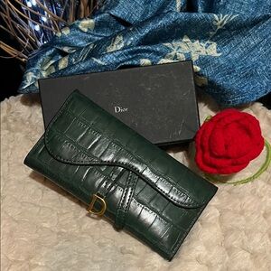nwt Dark Green Crocodile-Embossed Wallet